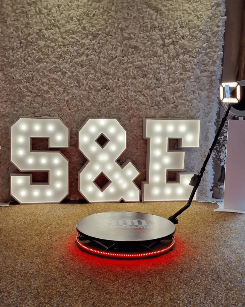 Vintage Tripod Photo Booth Hire EntertainYou.ie